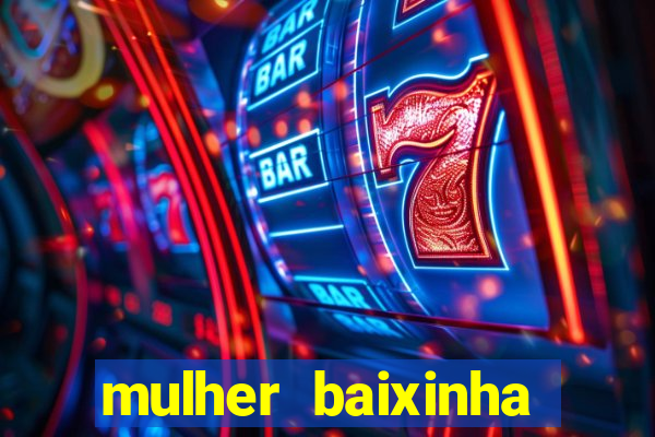 mulher baixinha transando com homens altos