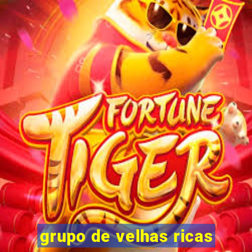 grupo de velhas ricas